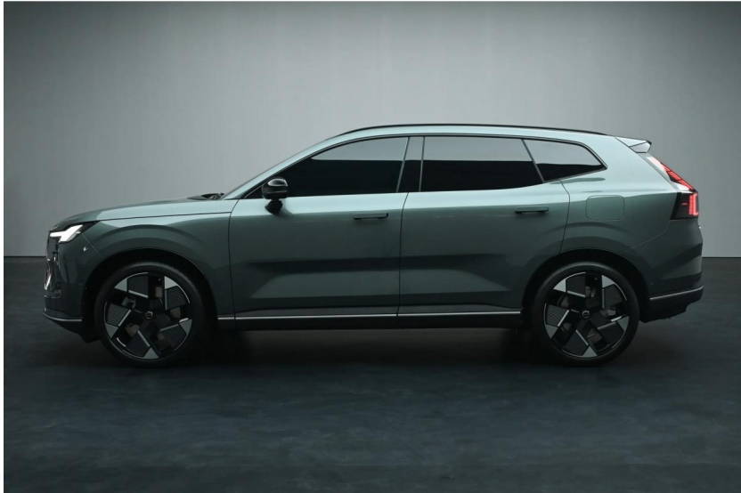 超混架构车型首选沃尔沃 XC70，超级混动架构解析